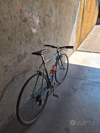 Bici da corsa vecchia