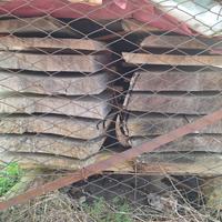 Tavoloni stagionati in noce nazionale