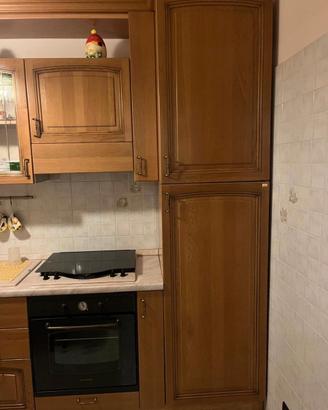 Mobili soggiorno-cucina-lampadari