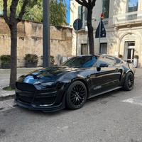 Ford mustang gt 5.0 Total black 