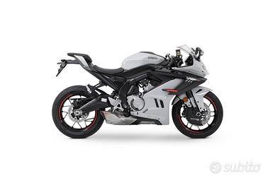 Cf Moto 675SR-R - Interessi 0 fino a 72 mesi