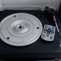 giradischi CD radio e mangianastri