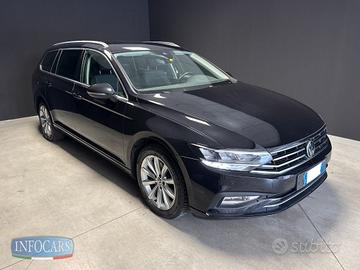 VOLKSWAGEN Passat Variant 2.0 TDI 150 CV SCR EVO