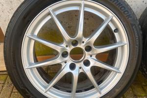 Cerchii im lega + gomme R17