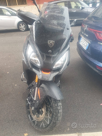 Scooter Peugeot 400 XP gt