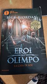 Eroi dell'olimpo, La casa di Ade