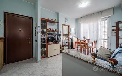 "A.ze Centro Storico" - 2 LOCALI LIBERO SUBITO!