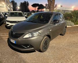 Lancia Ypsilon 1.0 FireFly 5 porte S&S Hybrid Ecoc