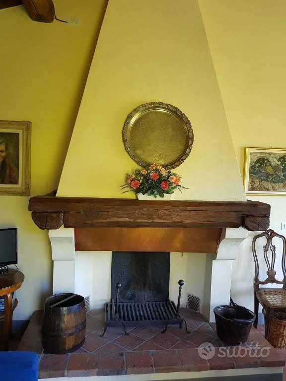 Rustico / Casale di 249 m² con più di 5 locali e b - Vista 3