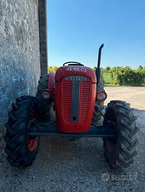 TRATTORE CON ARATRO SAME 450