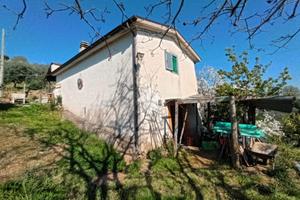 RUSTICO A OLEVANO ROMANO