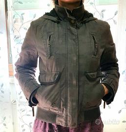 Cappotto con cappuccio removibile