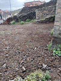 terreno con deposito 
