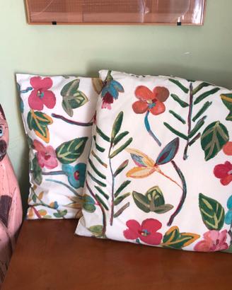 Cuscini a fiori