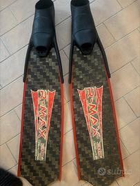 Pinne in carbonio