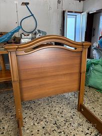 Struttura letto di legno
