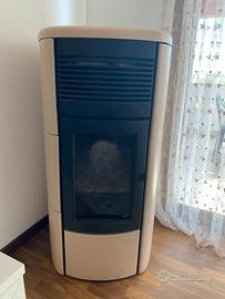 stufa a pellet idro MCZ