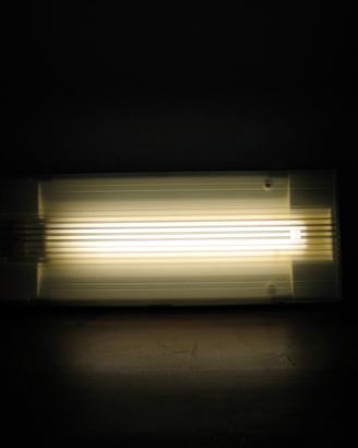 lampada di emergenza