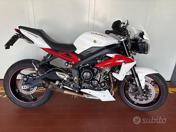 Triumph Street Triple R 675 del 2014
