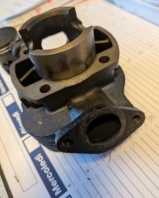 Cilindro e Pistone Minarelli Verticale 50cc