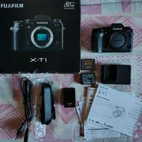 Fujifilm XT1 completa di scatola e accessori