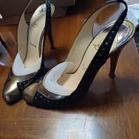 scarpe Christian Louboutin, tacco 12. 