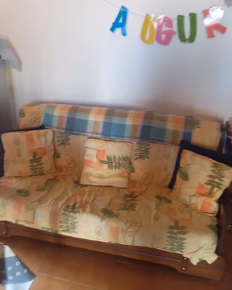 Divano letto arte povera con materasso
