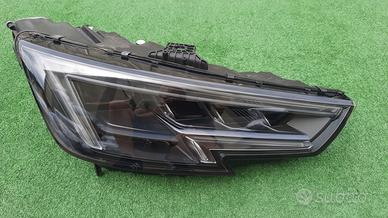 AUDI A4 RS4 8W0 FULL LED MATRIX Faro Fanale Destro