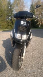 Aprilia SR 50 Max Biaggi scooter