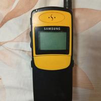 vecchio telefonino samsung