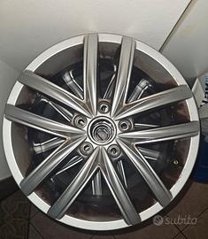 cerchi in lega da 16" modello hita