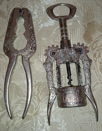 Cavatappi e schiaccianoci decorati antichi