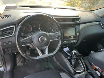 Nissan Qashqai  N-Connecta 2019 diesel  76000 km