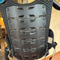 protezione toracica Oneal