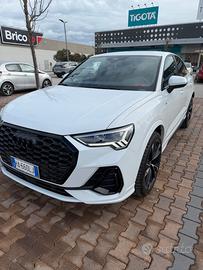 Audi Q3 Sportback Sline interno Sline esterno