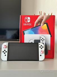 Nintendo Switch OLED - Colore Bianco - Come Nuova