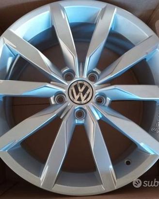 Cerchi in lega 18 pollici VW GOLF