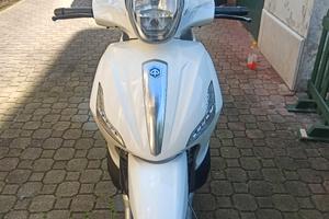 piaggio beverly 300 i. e