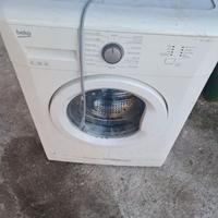 Si vende lavatrice Beko  kg 6