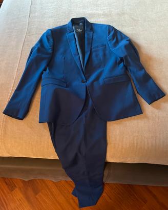 Abito uomo blu elettrico molto bello