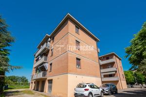 AMPIO TRILOCALE CON BOX DOPPIO E ORTO PRIVATO- CAS