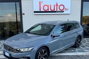 Volkswagen Passat 2.0 TDI DSG R-Line
