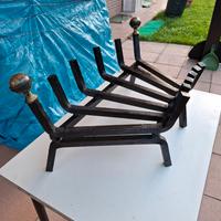 Antico Brucialegna per camino  in ferro battuto