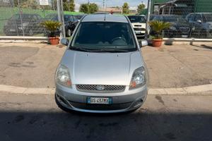 Ford Fiesta 1.2 16V 5p. Ghia