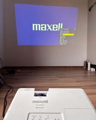 Proiettore Maxell con sistema audio integrato