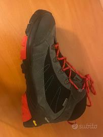 Scarponi montagna Tecnica suola Vibram tg. 39 e 40
