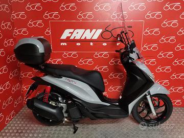 PIAGGIO Medley 150 -