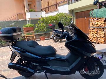 Scoter Kymco  xciting 300