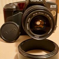 Yashica 270 +Flash e Obiettivo 