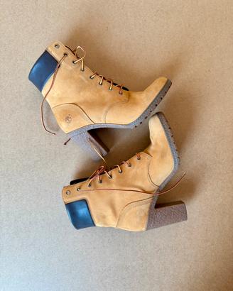 Scarponcini Timberland donna con tacco
